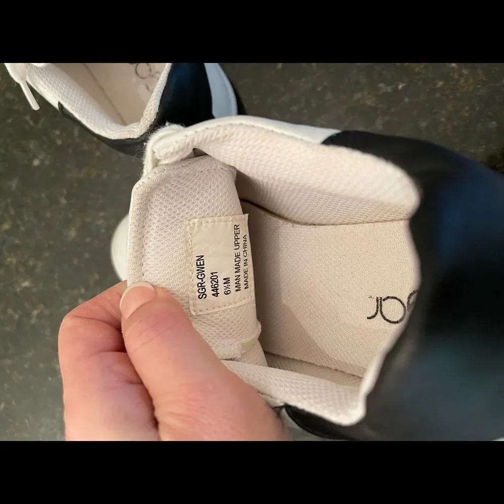 *Sugar* Sz 6.5 White & Navy Sneakers